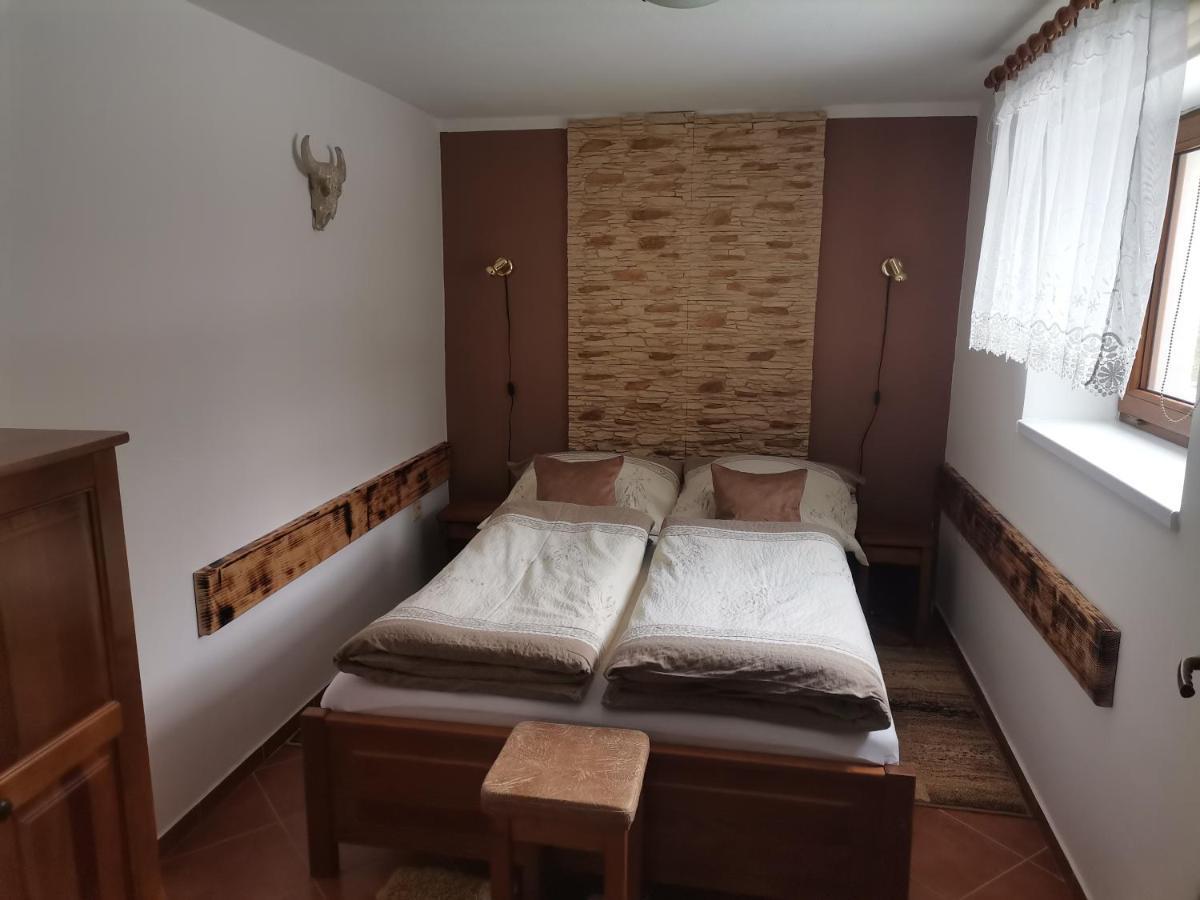 Apartman Ustie Трстена Екстер'єр фото
