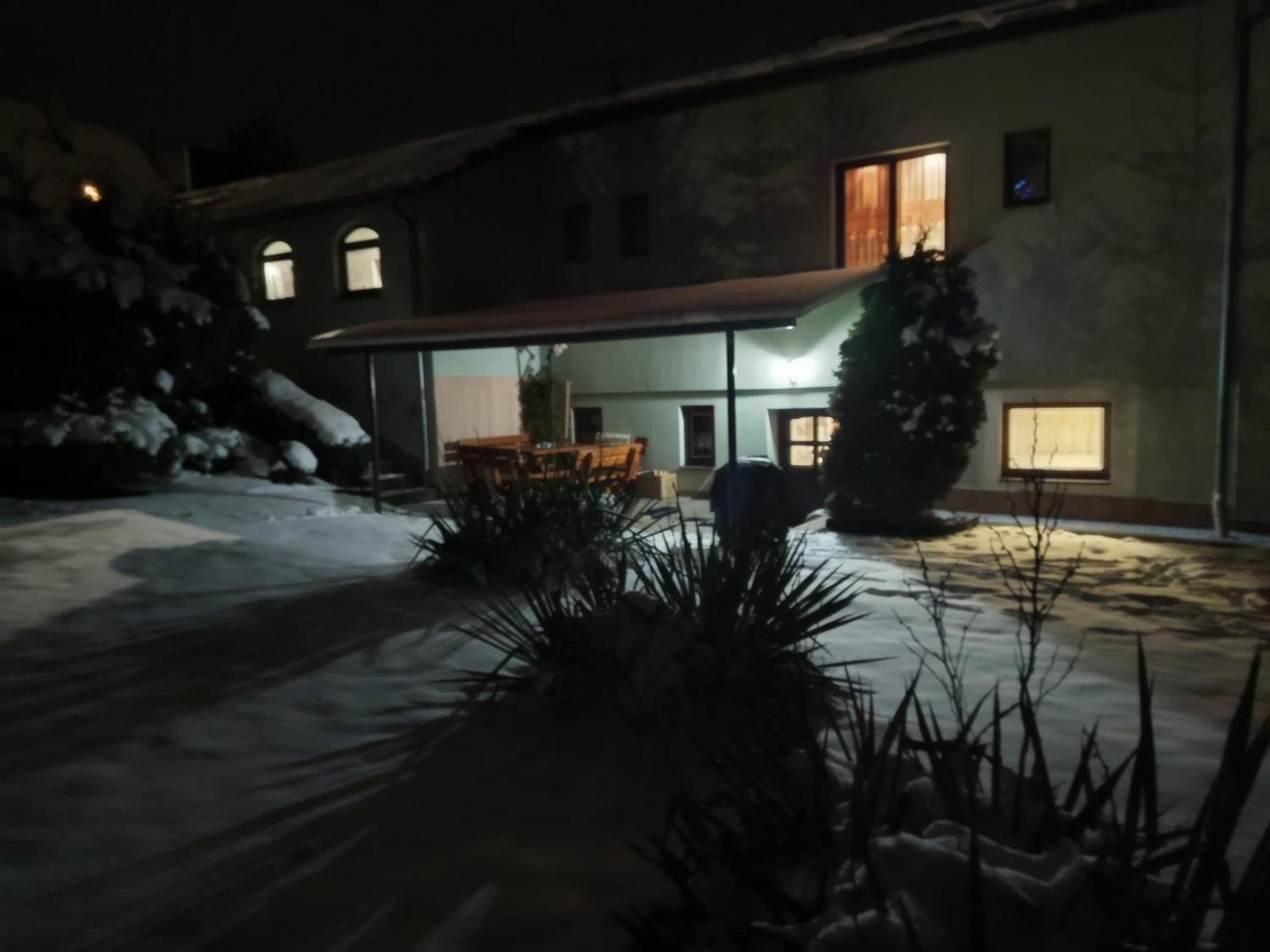 Apartman Ustie Трстена Екстер'єр фото